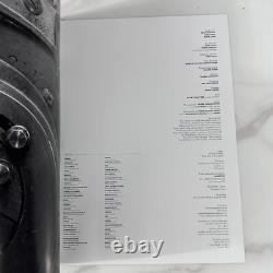 Exhibtion Magazine Silk issue 2014 No. 4 Dan Tobin Smith, Solve Sundsbo with Box