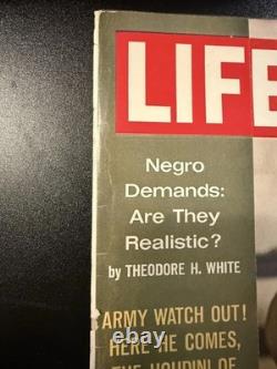 Life Magazine, November 29, 1963, Roger Staubach Issue, RARE