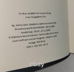 Lof 4 Jenny Holzer Laments Black Garden Suddeutsche Zeitung 1st Limited Rare