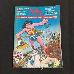 Ms. Magazine #1 First issue, Wonder Woman, Gloria Steinem, Simone de Beauvoir