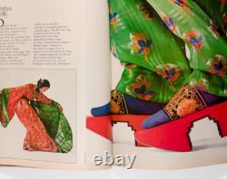 Twiggy HILDEGARD NEF Woody Allen HARPERS December 1971 Cybill Shepherd GUCCI vtg