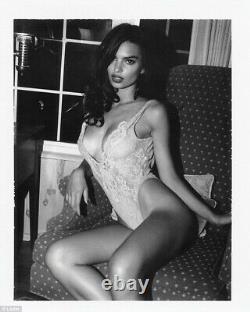 UNSEEN RATAJKOWSKI Jonathan Leder EMILY 1ST Edition SIGNED 716/1000 Magazine