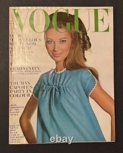 Vogue January 1967 Evelyn Kuhn Jean Shrimpton Avedon Jacqueline de Ribes Camaro