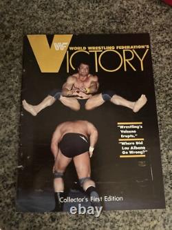 WWF Official Magazine Collectors First Edition WWE Excellent Rare WWE1