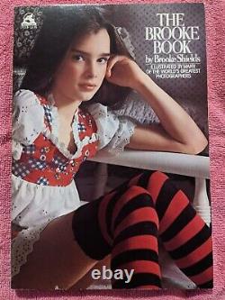 1976 Playboy Sugar And Spice Brooke Shields / Photo 130 Français / Brooke Book