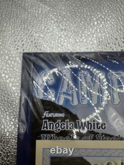 Camp Out Magazine Volume 28 Avec Angela White