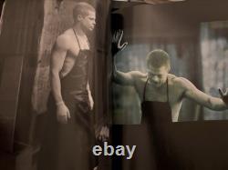 L'Uomo Vogue. Brad Pitt. Steven Klein. Mai/Juin 2004. État impeccable