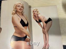 Livre de pin-up de Jayne Mansfield 1957 par le magazine Standard cheesecake osé Hollywood