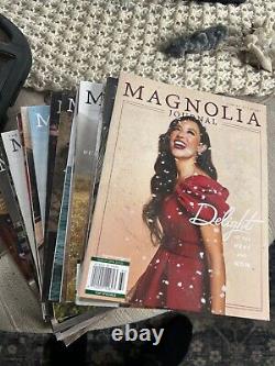 Lot de magazines Magnolia journal, comprenant la première édition vintage jusqu'au numéro 21.