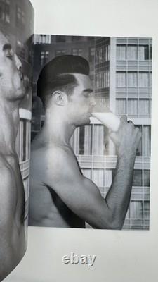 MAGAZINE NÉERLANDAIS NUMÉRO ONZE 1997 État Excellent Photographie Mode Art