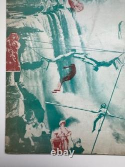 Magazine View, 1943