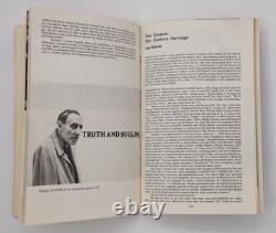 Magazine de décembre : un magazine des arts et de l'opinion 1965 & 1970 ensemble de 2 numéros
