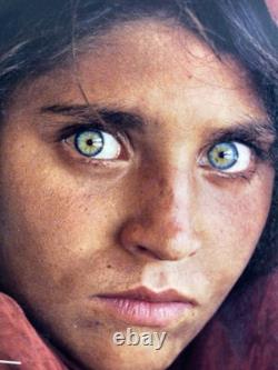 National Geographic Magazine Vol. 167 No. 6 Juin 1985 Fille afghane Yeux hantés
