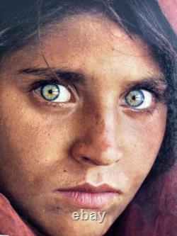 National Geographic Magazine Vol. 167 No. 6 Juin 1985 Fille afghane Yeux hantés