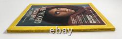 National Geographic Magazine Vol. 167 No. 6 Juin 1985 Fille afghane Yeux hantés