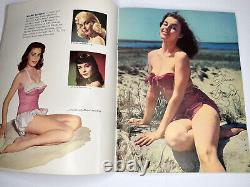 Numéro 1 rare de l'édition 1955 de Modern Screen Pinup Vol. 1 avec Marilyn Monroe en couverture, en très bon état.