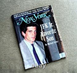 RARE 3 George John JFK Kennedy Jr & Carolyn Besette Magazines de NEW YORK 89 99