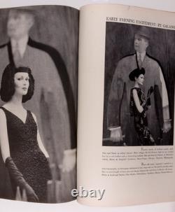 Ruth Neumann Derujinsky BALENCIAGA Givenchy HARPERS BAZAAR Novembre 1960 Freud